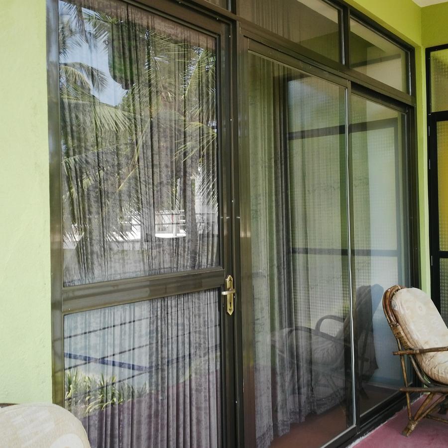 Rock Bite Hotel Morjim Ngoại thất bức ảnh